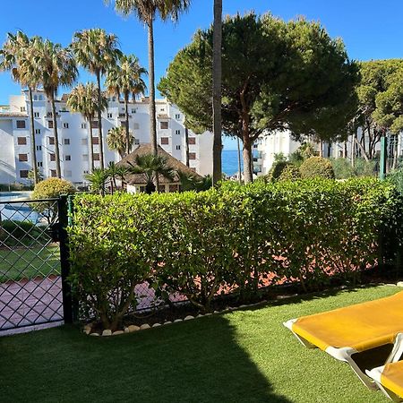 Mi Capricho, Beachfront, Grownfloor, Private Garden & Terrace Sitio de Calahonda Exteriör bild