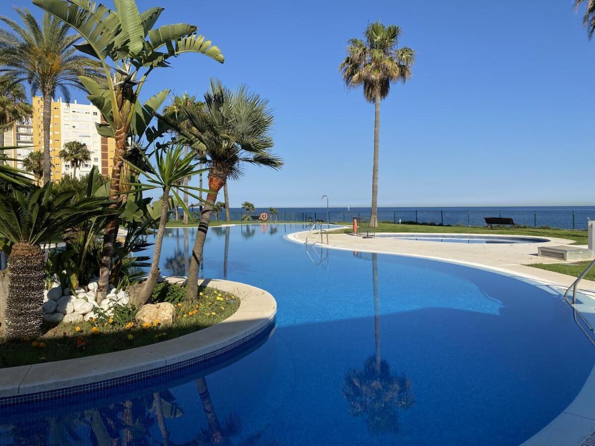 Mi Capricho, Beachfront, Grownfloor, Private Garden & Terrace Sitio de Calahonda Exteriör bild