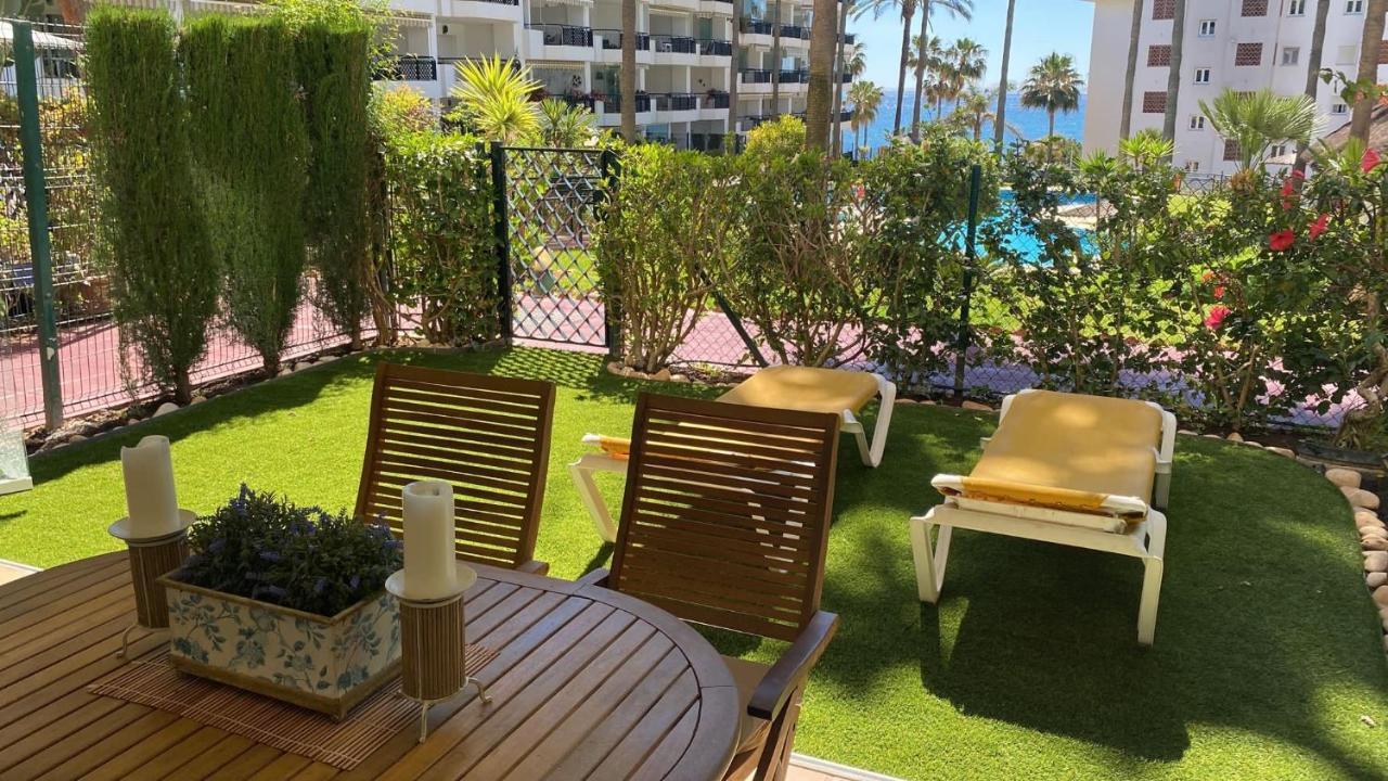 Mi Capricho, Beachfront, Grownfloor, Private Garden & Terrace Sitio de Calahonda Exteriör bild